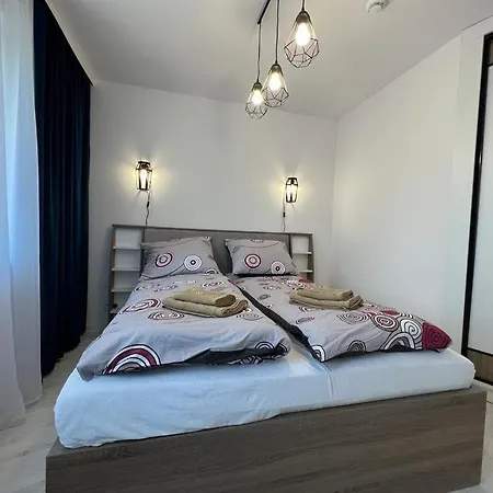 شقة Michas شكلارسكا بوريبا